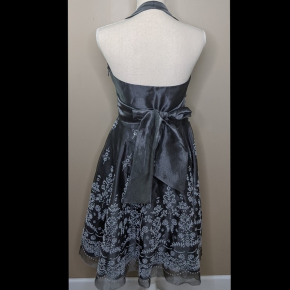 Wendye Chaitin Halter Embroidered Formal Dress - Picture 2 of 8